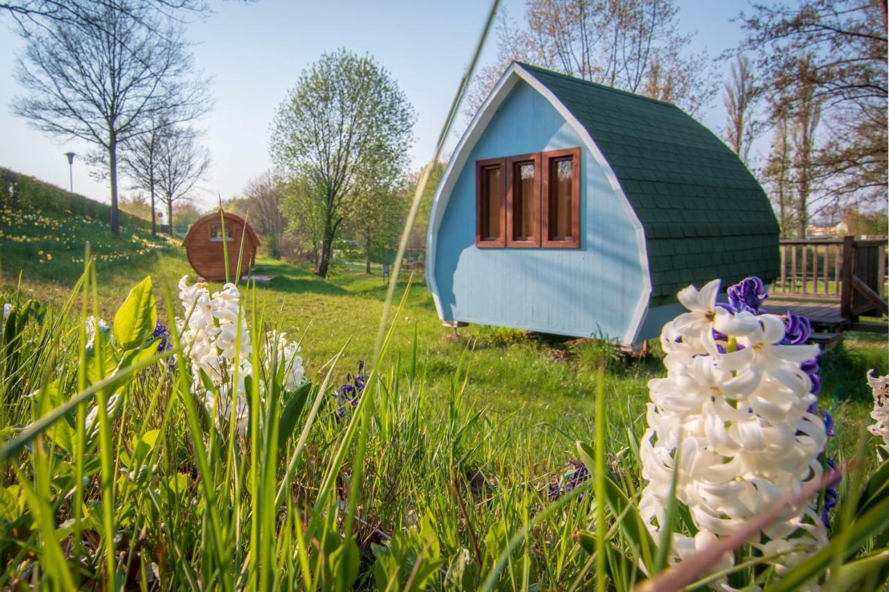 Camping & Pension Au An Der Donau Exterior foto